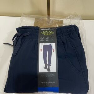 Eddie Bauer women Navy Fleece-Lined Pants